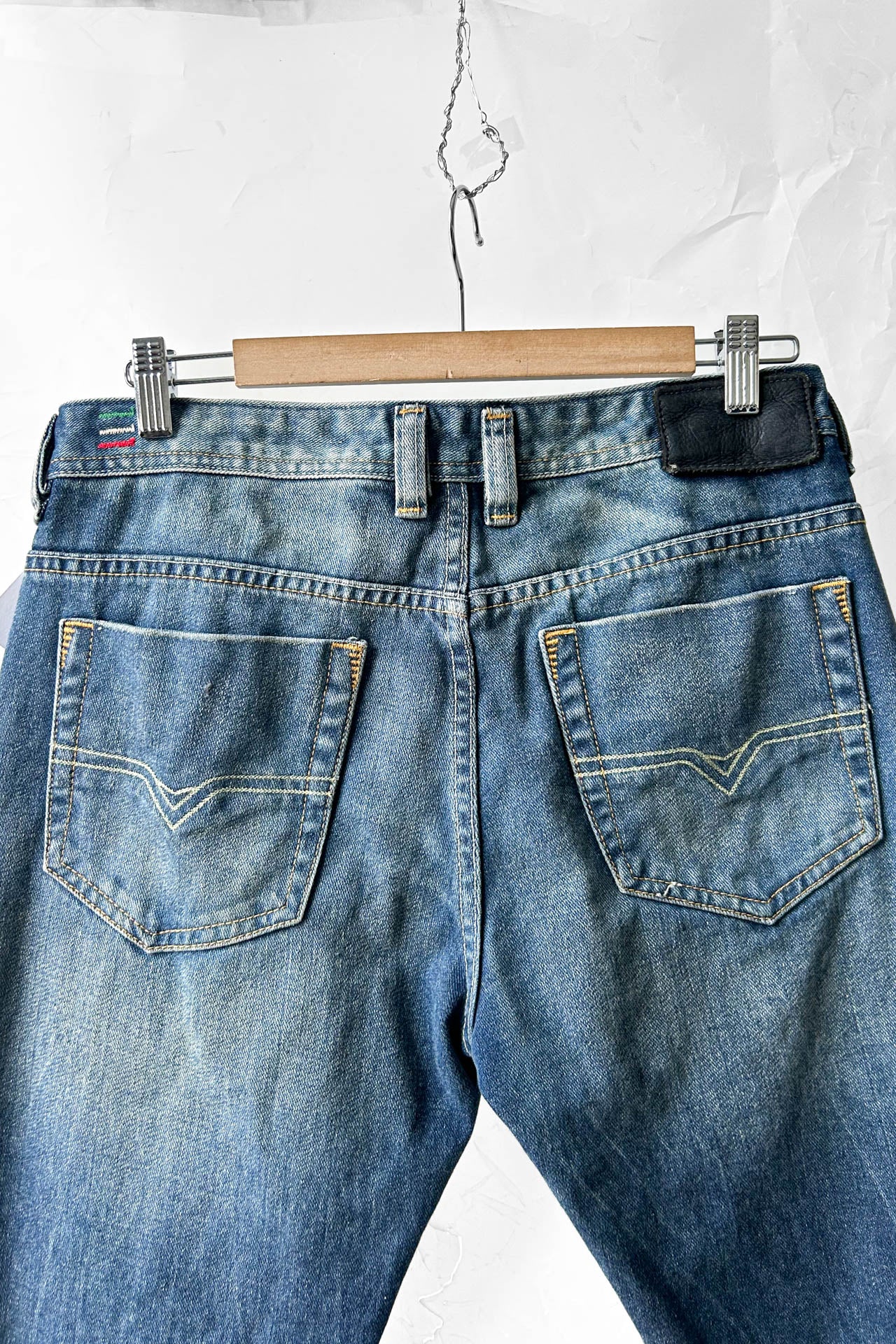 Vintage Diesel Jeans (32”)