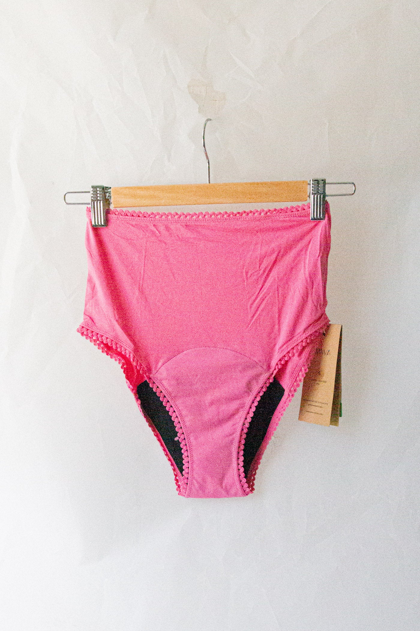 Low Waisted Period Underwear - Pink — Crushes